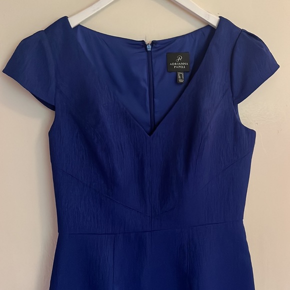 Beautiful Cobalt Blue Adrianna Papell Sheath Dress, Sz 6 - Picture 2 of 5